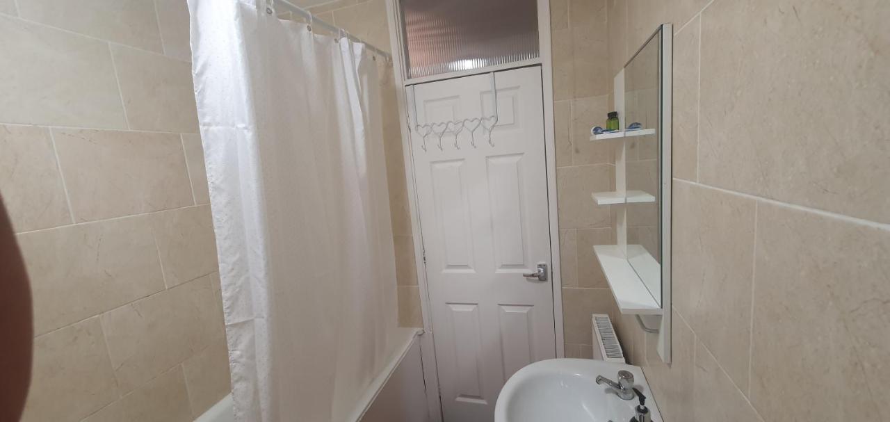 Kfot Cosy Studio Flat, Stockwell * Londra